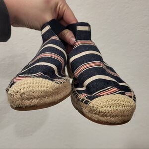 Tory Burch Catalina 3 Wedge Espadrille Sandals Size 7 Blue Red White Stripes EUC